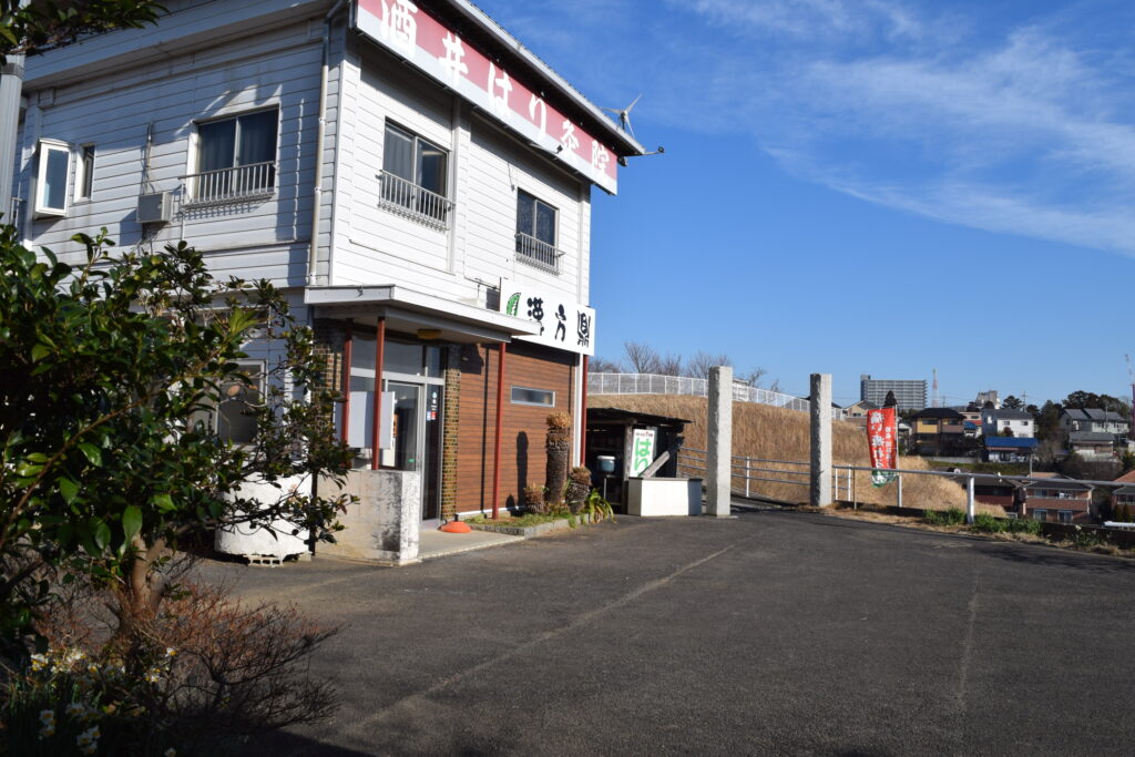 駐車場からの当院